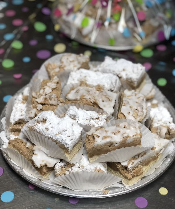 Crumb Bun Breakfast Platter