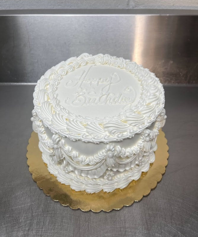 7" Vintage Cake