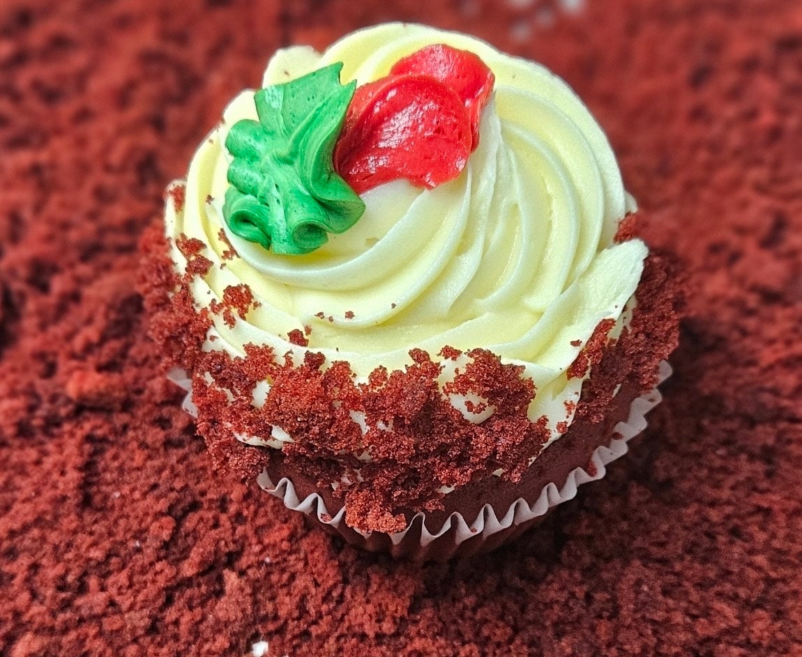 Jumbo Cupcake: Red Velvet